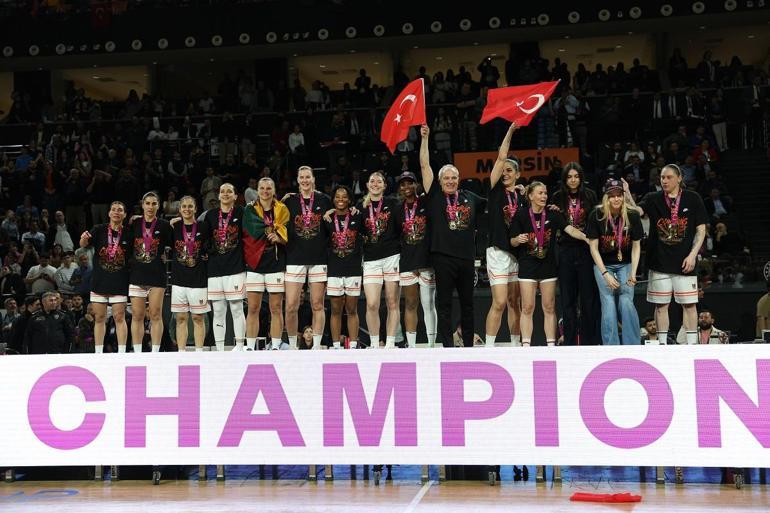 ÇBK Mersin kupasını aldı