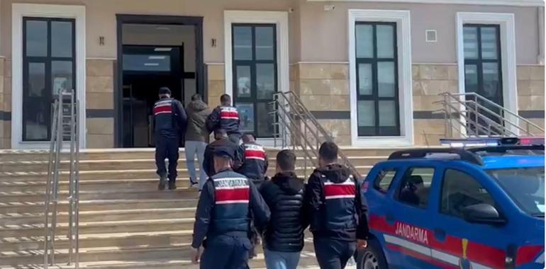 Düşük faizli kredi vaadi ile dolandırıcılığa 3 tutuklama