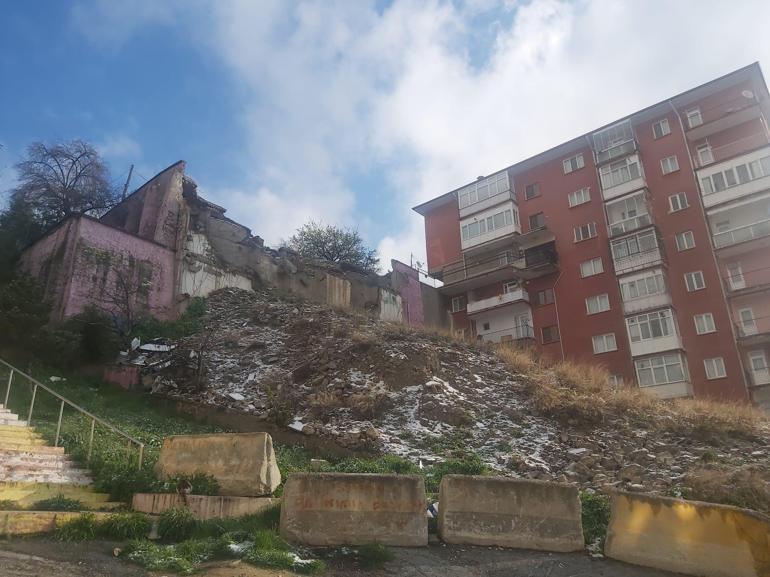 Ankaralılar yeni güne karla uyandı