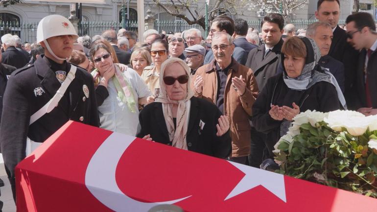 Eski TBMM Başkanı Hüsamettin Cindoruk son yolculuğuna uğurlandı