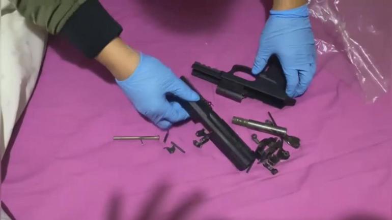 İstanbulda silahlı suç örgütüne operasyon: 21 şüpheli tutuklandı