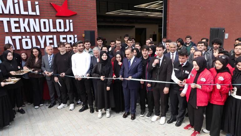 Bakan Kacır Marmara Üniversitesi Milli Teknoloji Atölyesi Açılış Törenine katıldı