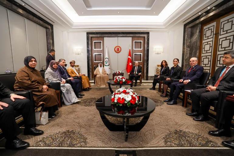 TBMM Başkanı Kurtulmuş, Arap Parlamentosu Başkanı Alyammahi ile görüştü