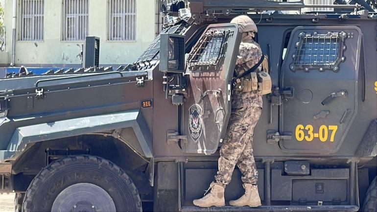 Şanlıurfada okula girip rastgele ateş açtı: 16 yaralı