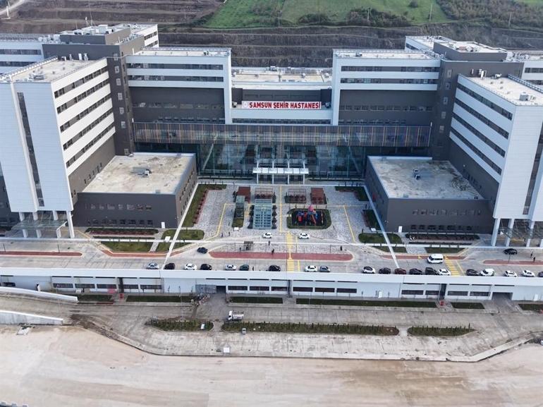Başhekim Doç. Dr. Ulubay: Samsun Şehir Hastanesine haziran ayına kadar tüm bölümlerin taşınması planlanıyor