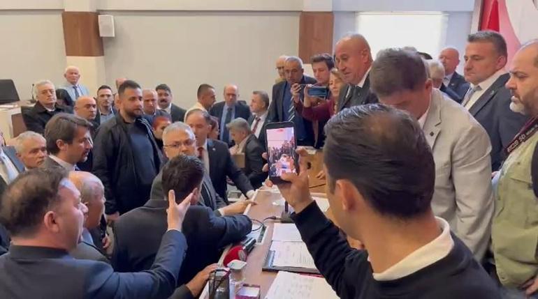 Zonguldaktaki tartışmalı İl Genel Meclisi seçim sonucunu Vali Hacıbektaşoğlu onayladı