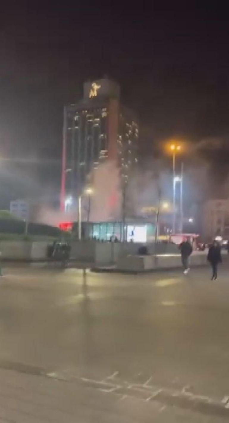 Taksim Metro İstasyonunda asansörün elektrik panosunda çıkan yangın söndürüldü