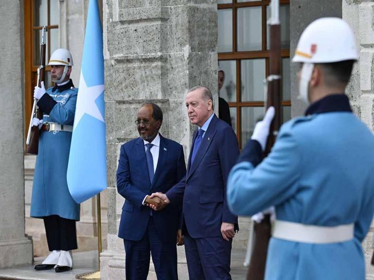 Cumhurbaşkanı Erdoğan, Somali Cumhurbaşkanı Hasan Şeyh Mahmud ile bir araya geldi