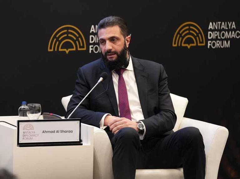 Ahmed Şara: Suriyenin kuzeyi yabancı askerlerden boşalmış durumda