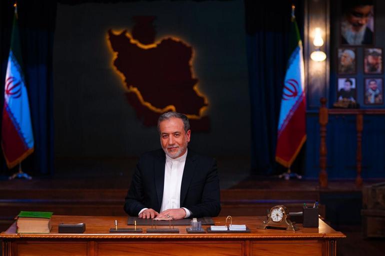 İran: Hürmüz Boğazı açıldı