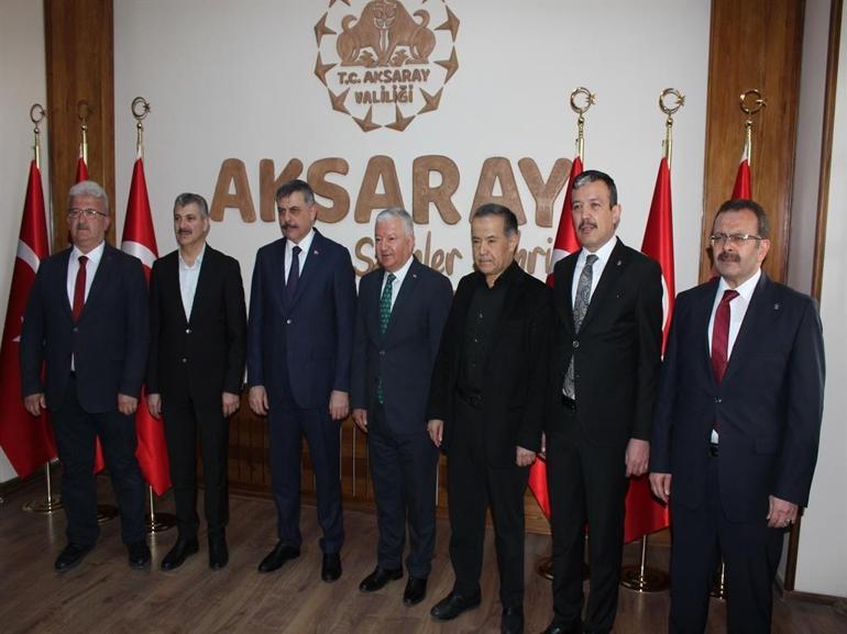 Bakan Çiftçi, Aksarayda ziyaretlerde bulundu