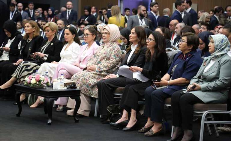 Emine Erdoğandan Filistinli çocukların eğitimi için çağrı