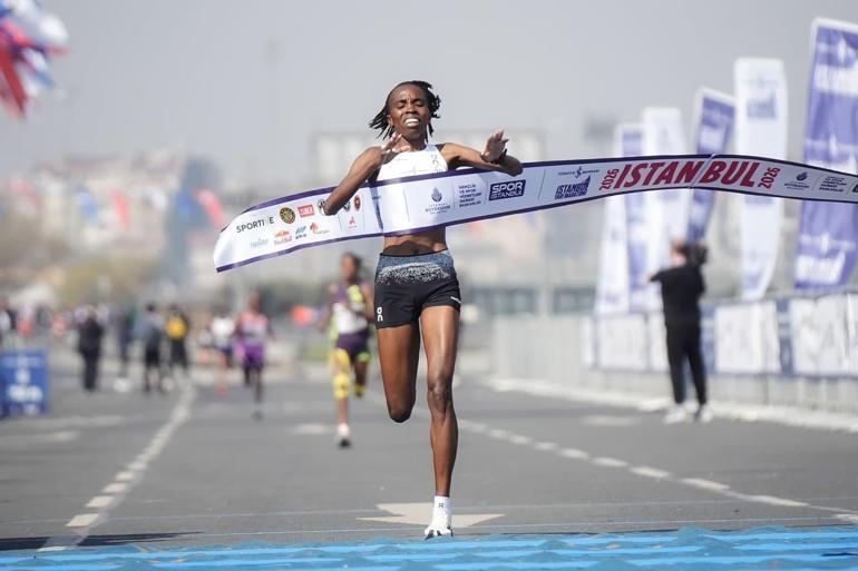 İstanbul Yarı Maratonunu erkeklerde Alex Matata, kadınlarda Purity Gitonga kazandı