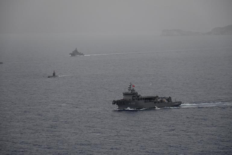 MSB: Kurtaran-2026 Denizaltı Arama Kurtarma Tatbikatı başarıyla sürüyor