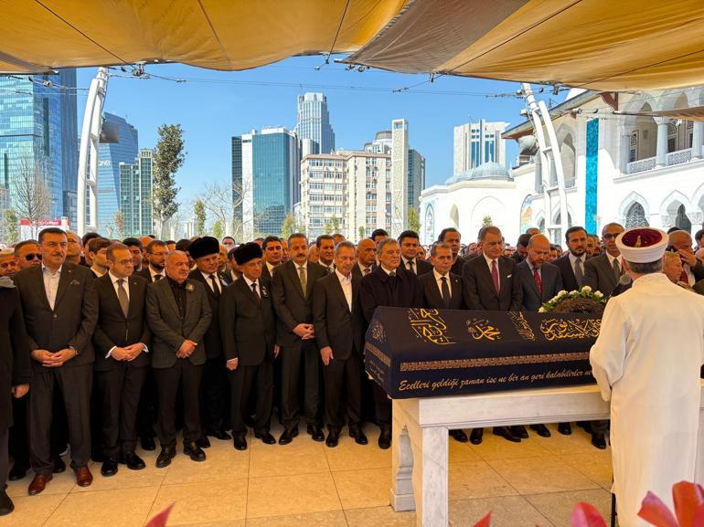 İş insanı Mahmut Çalık son yolculuğuna uğurlandı