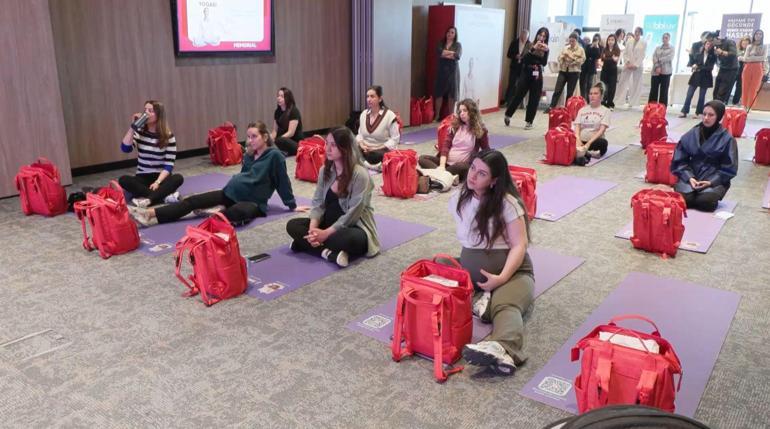 ‘Gebelikte yoga hem bedene hem zihne iyi geliyor’