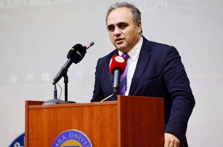 Ural Aküzüm ve Emrah Bayraktar, Futbolda Müfredat Bütünlüğü Çalıştayına katıldı