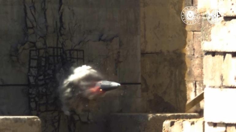 MKEden, Hava Kuvvetlerine Nüfuz edici bomba teslimatı