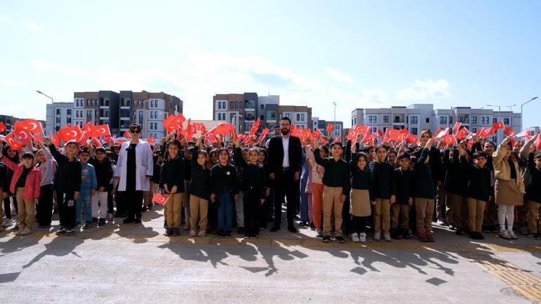 Bakan Kurum’dan 23 Nisan’da deprem bölgesi paylaşımı