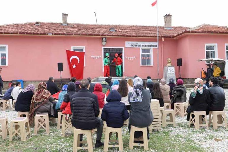 23 Nisan tüm yurtta coşkuyla kutlanıyor