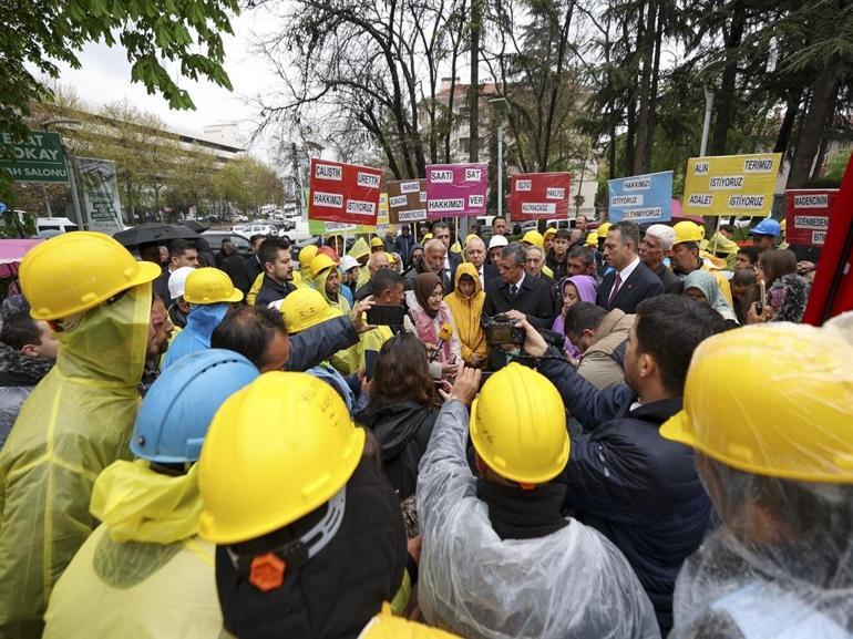 Özgür Özel, maden işçilerini ziyaret etti