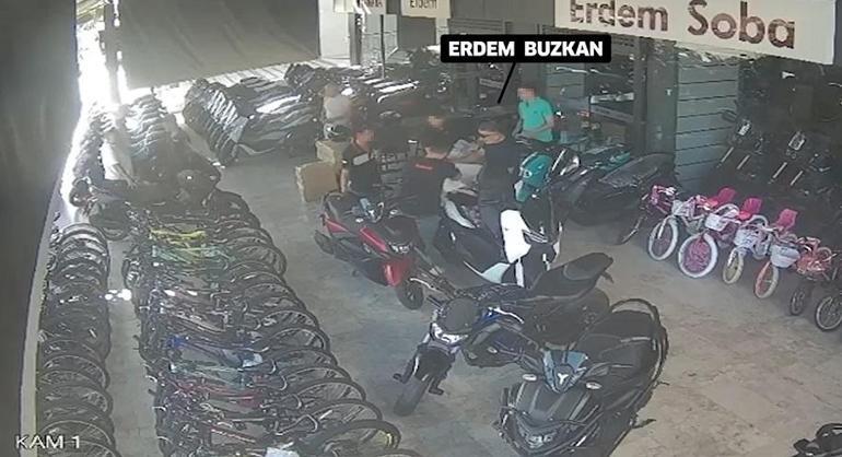 Manavgat’ta eski başkanın tutuklandığı soruşturmada paraların motosikletle taşındığı görüntüler ortaya çıktı