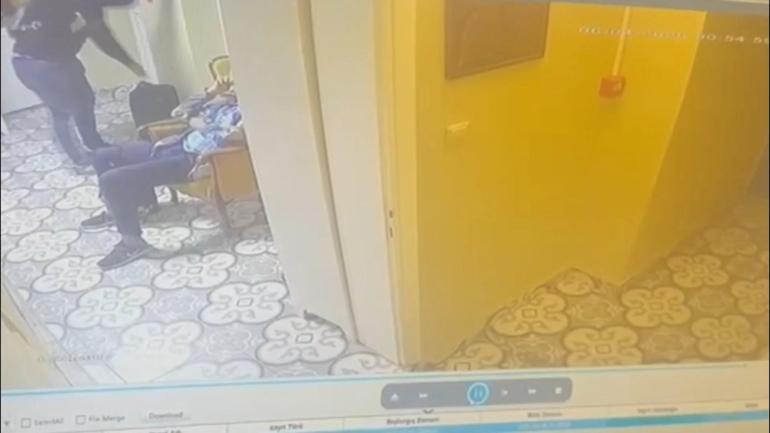 Beyoğlu ve Fatihte otellerden hırsızlık yaptığı belirlenen Faslı şüpheli yakalandı