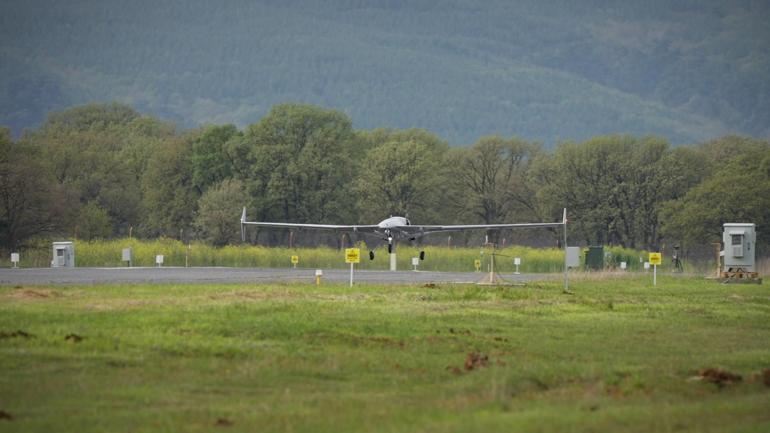 Baykarın yeni platformları K2 Kamikaze İHA ve dolanan mühimmat Sivrisinek sahaya çıktı