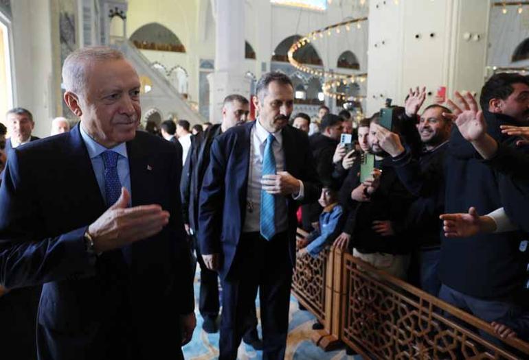 Cumhurbaşkanı Erdoğan, Çamlıca Camiinde 333 hafızın icazet törenine katıldı