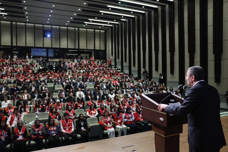 Cevdet Yılmaz: Nüfus meselesini çok boyutlu bakış açısıyla ele alıyoruz