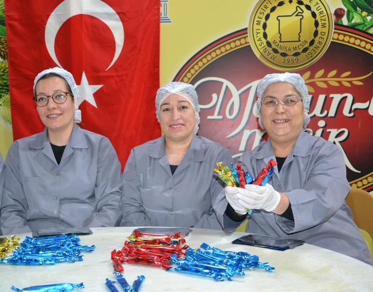 Manisada saçılacak 10 ton mesir macunu için dua edildi