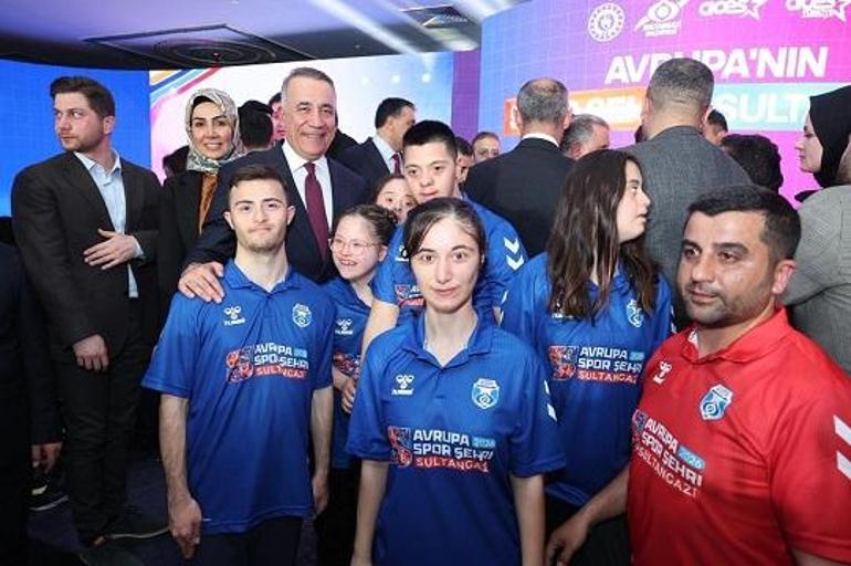 Bakan Bak: Formula 1 artık Türkiye’de olacak