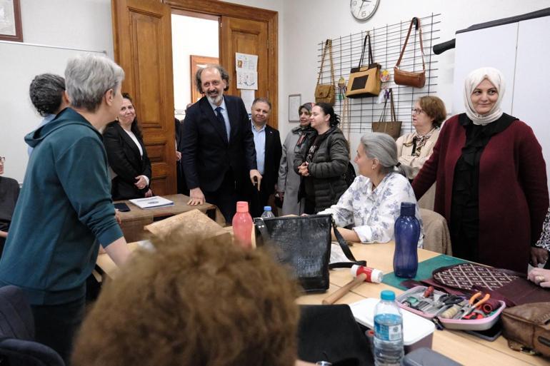 AK Parti İstanbul milletvekilleri her cuma vatandaşlarla bir araya geliyor