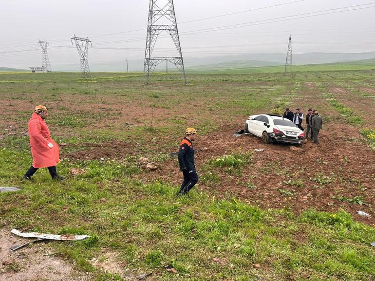 Siirt’te koyun yüklü kamyonet ile otomobil çarpıştı: 2 ölü, 3 yaralı
