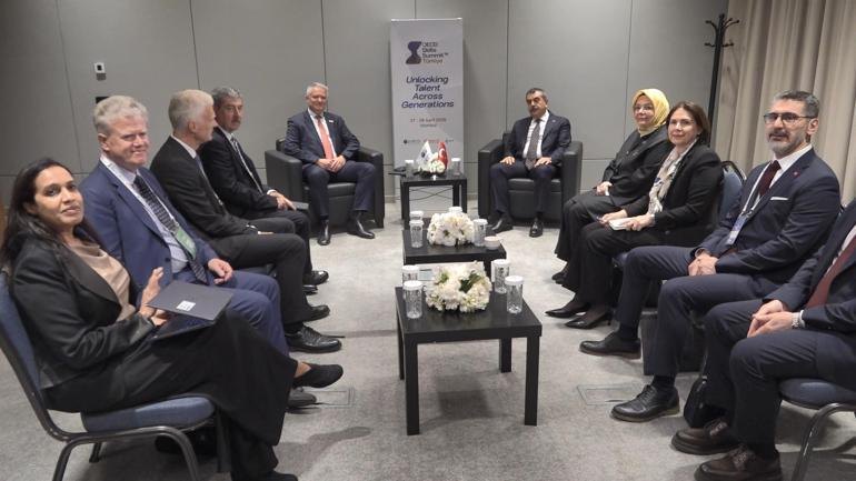 Bakan Tekin, OECD Genel Sekreteri Cormann ile bir araya geldi
