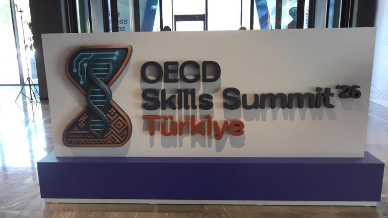 Bakan Tekin, OECD Genel Sekreteri Cormann ile bir araya geldi