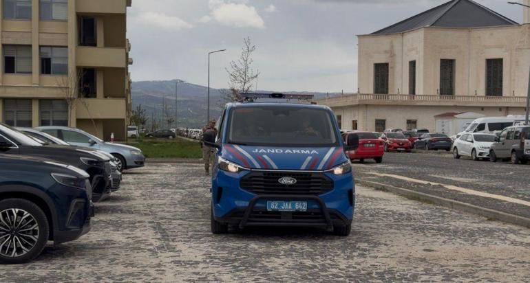 Gülistan Doku soruşturmasında gözaltına alınan 2 hastane görevlisi, adliyeye sevk edildi