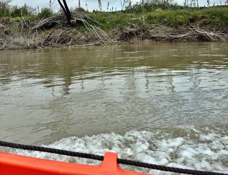 Nehre düşen 10 yaşındaki Ahmetten 7 gündür bir iz yok