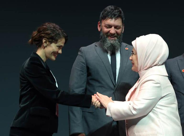 Cumhurbaşkanı Erdoğan ‘Bir Adam Yaratmak’ filminin galasına katıldı