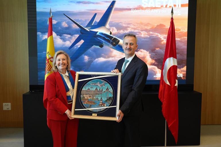 HÜRJET’in İspanyaya ihracatı için imzalar atıldı