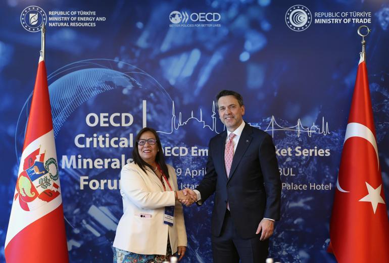 Bakan Bayraktar, OECD Kritik Mineraller Forumuna ilişkin açıklamada bulundu