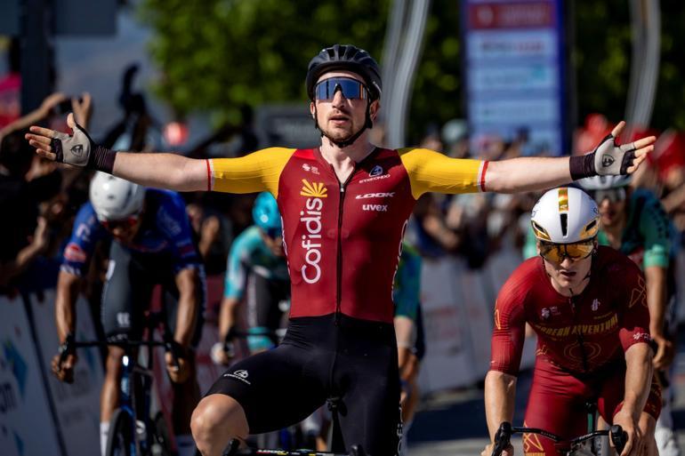 Cumhurbaşkanlığı Türkiye Bisiklet Turu’nda Marmaris-Fethiye Etabını Anıolkowskı kazandı