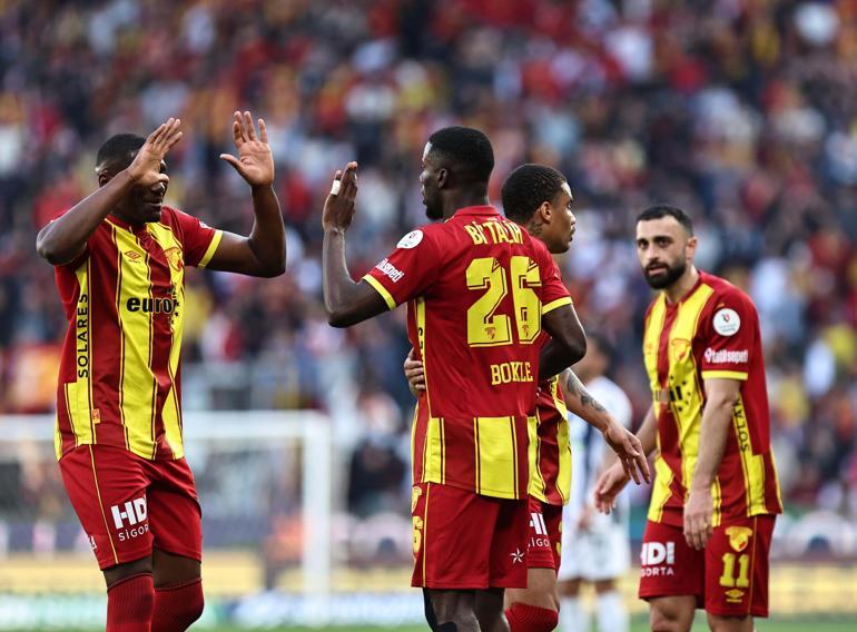 Göztepe deplasmanlarda puanları topladı