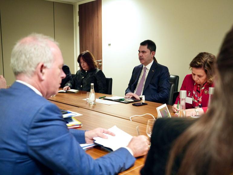 Bakan Kurum, Fransa’da