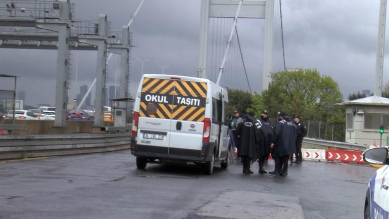 15 Temmuz Şehitler Köprüsünde trafiği kapatıp izinsiz gösteriye yapmak isteyenlere müdahale