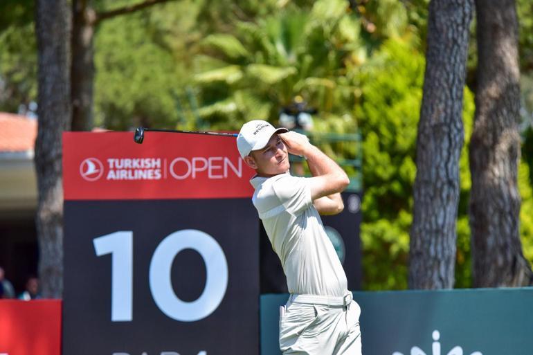 Turkish Airlines Open'da lider De Leo