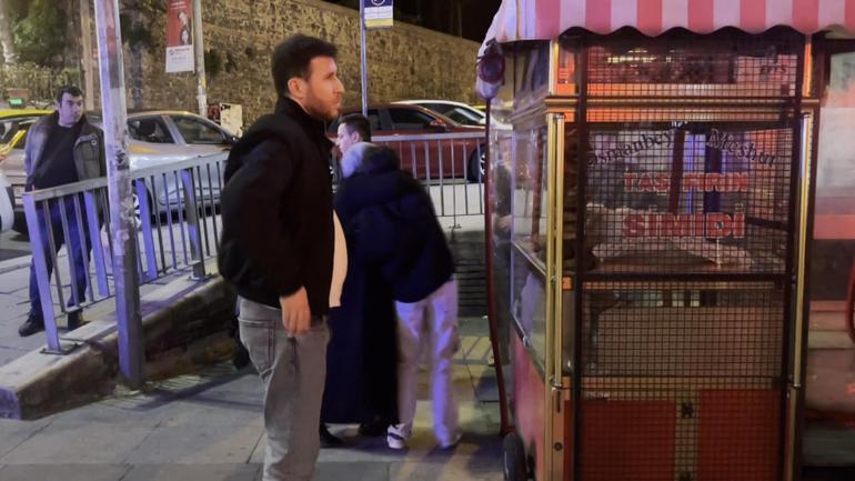 Metro istasyonunda raylara düşerek hayatını kaybetti