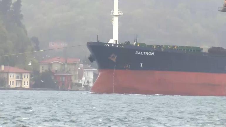 İstanbul Boğazında gemi arızası; trafik çift yönlü askıya alındı