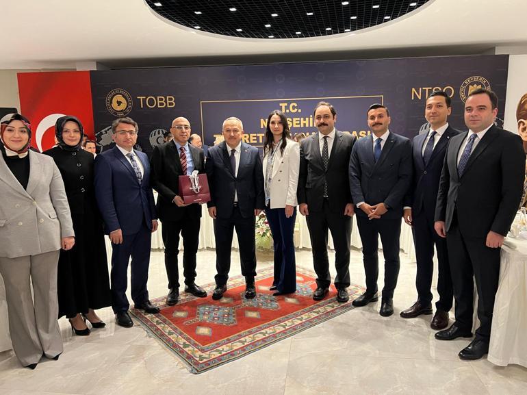 Emniyet Genel Müdürü Fidana, valilik yaptığı Nevşehir’de veda yemeği
