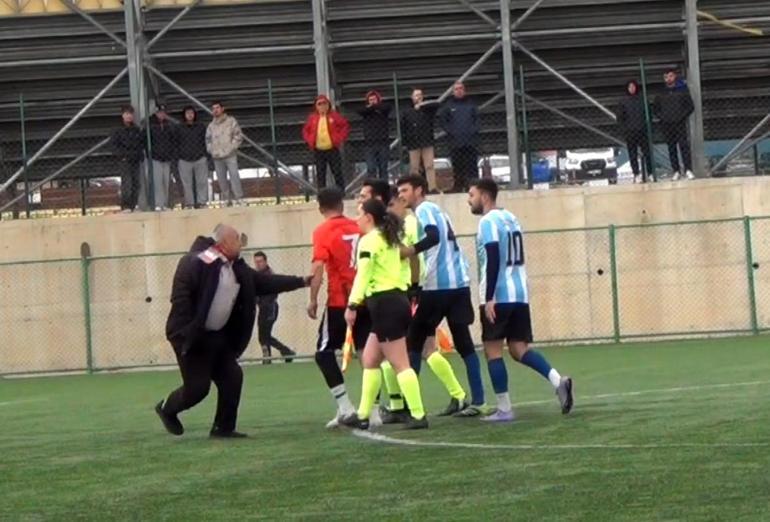 Sahaya girip orta hakeme yumruk atan futbolcu serbest kaldı, kulübüyle ilişiği kesildi
